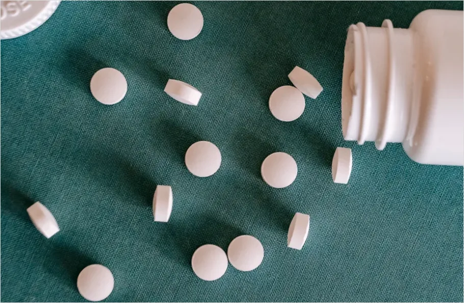 Detail Pill Bottles And Prescription Flat Lay Number 14