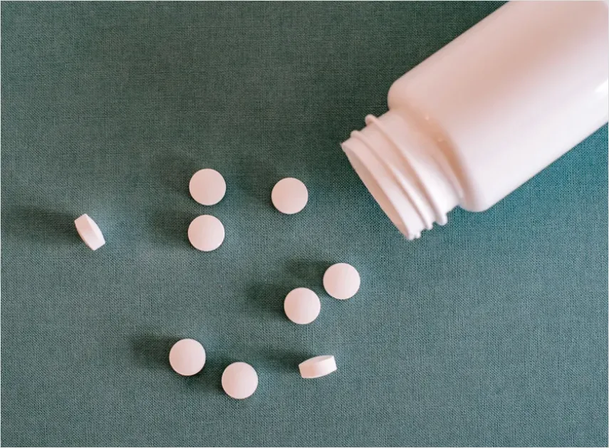 Detail Pill Bottles And Prescription Flat Lay Number 15