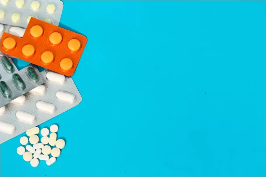 Detail Pill Bottles And Prescription Flat Lay Number 8