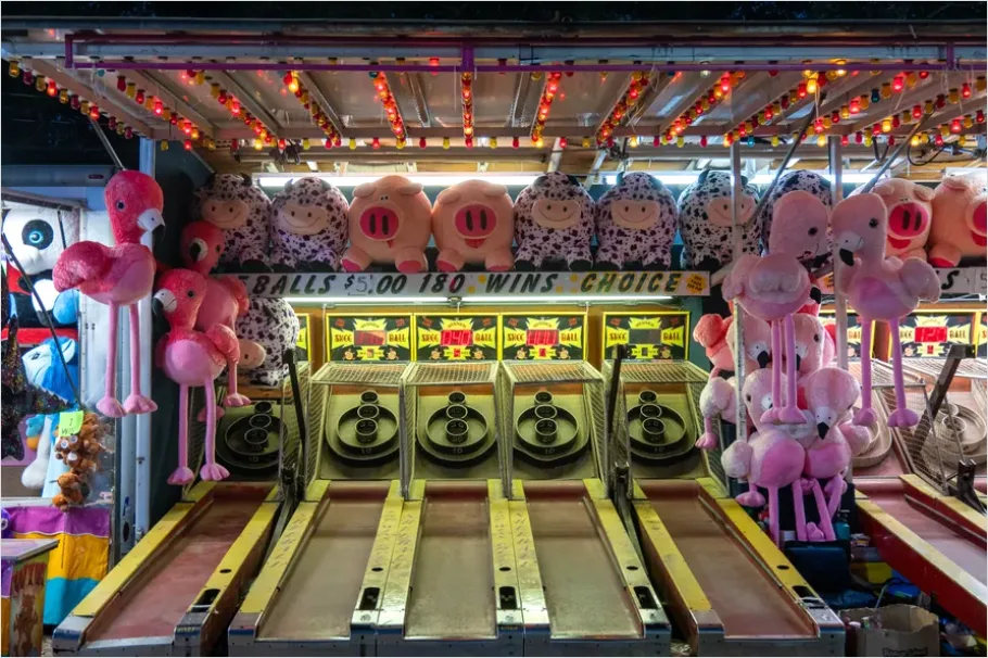 Detail Ring Toss Carnival Game Photo Number 16