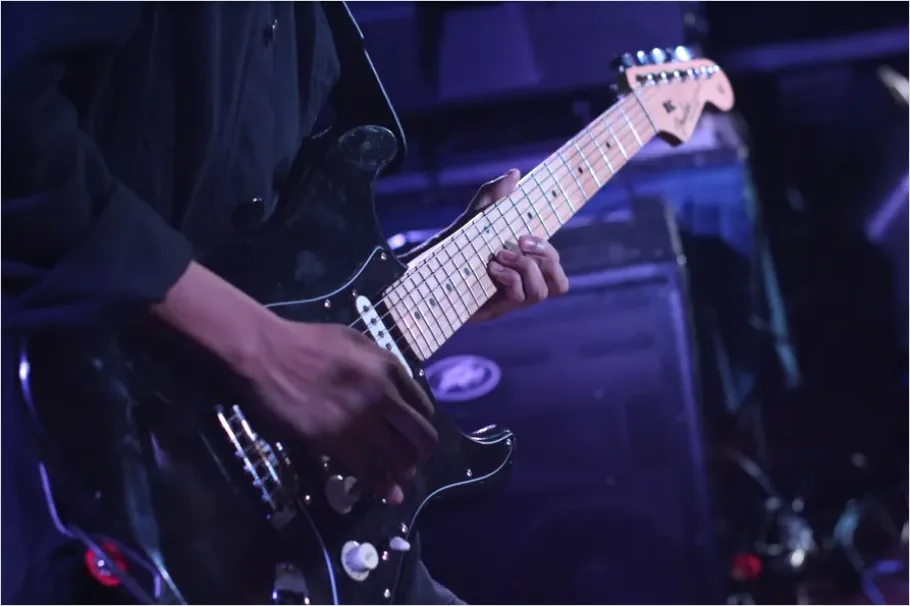 Detail Rock Concert Guitar Solo Photo Number 13