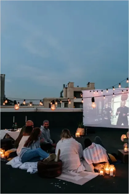 Detail Rooftop Movie Screening City View Photo Number 3