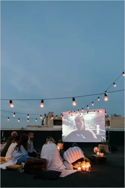 Detail Rooftop Movie Screening City View Photo Number 4