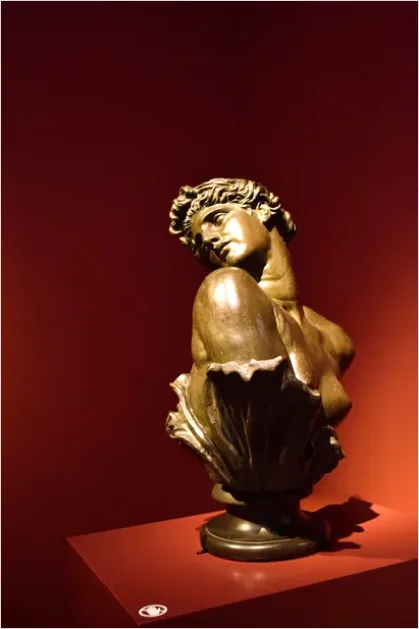 Detail Sculpture Gallery Modern Art Photo Number 6