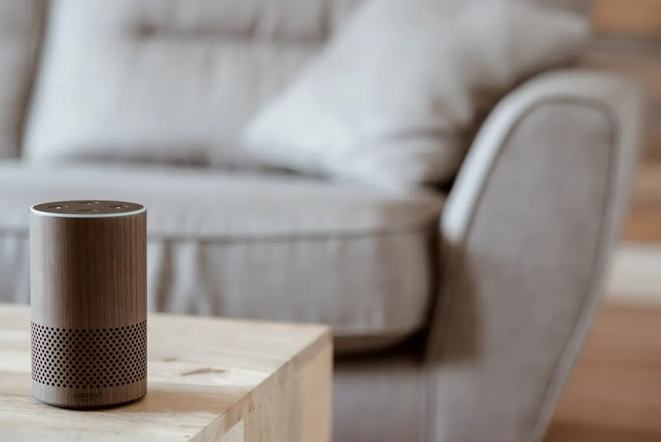 Detail Smart Speaker On Kitchen Counter Minimal Number 10