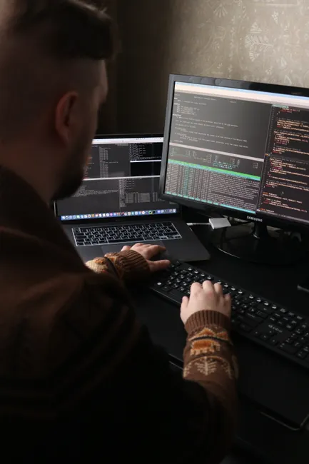 Detail Software Developer Desk Setup Dual Monitor Number 3
