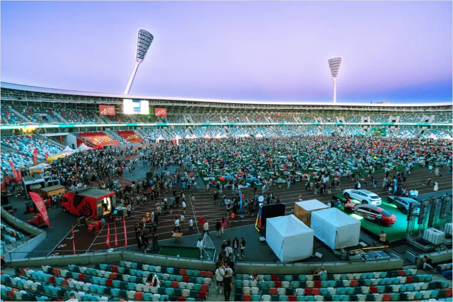 Detail Stadium Pregame Festival Photo Number 2