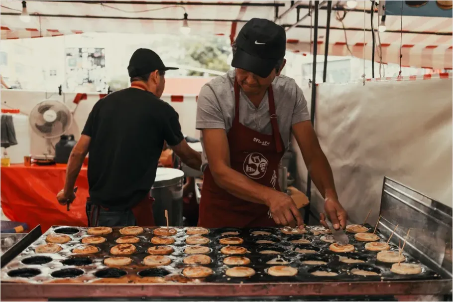 Detail Street Food Stall Cooking Photo Number 11