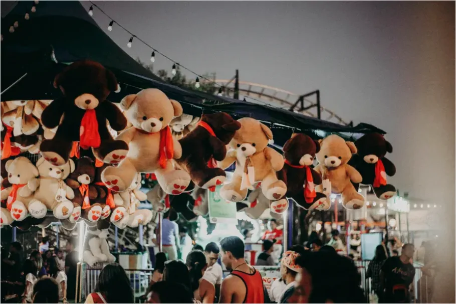 Detail Stuffed Prizes Carnival Photo Number 2