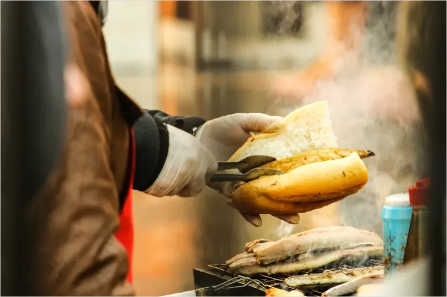 Detail Urban Street Vendor Close Up Photo Number 14