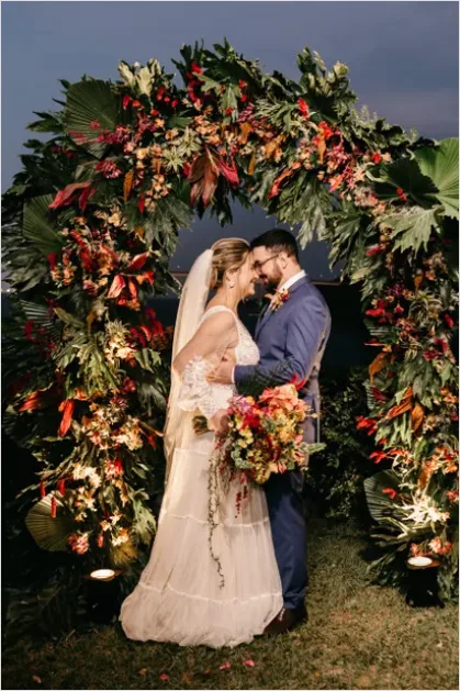 Detail Wedding Ceremony Outdoor Arch Photo Number 14