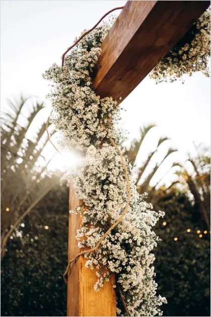 Detail Wedding Ceremony Outdoor Arch Photo Number 4
