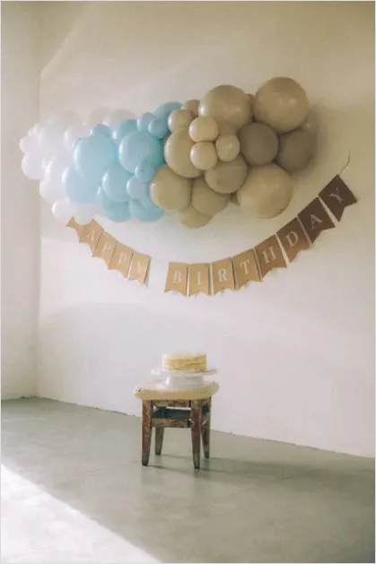 Detail Balloon Garland Event Backdrop Photo Number 9