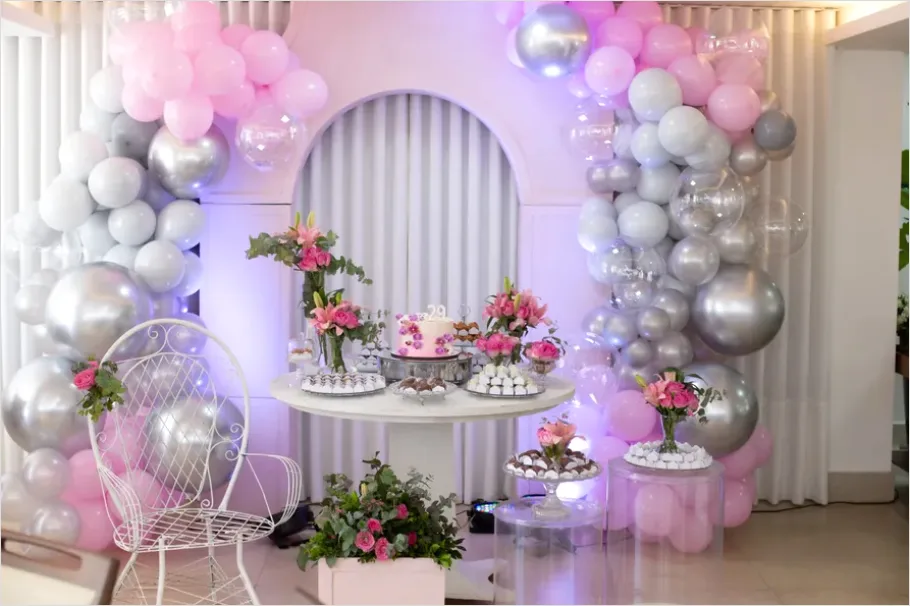 Detail Balloon Garland Event Backdrop Photo Number 10