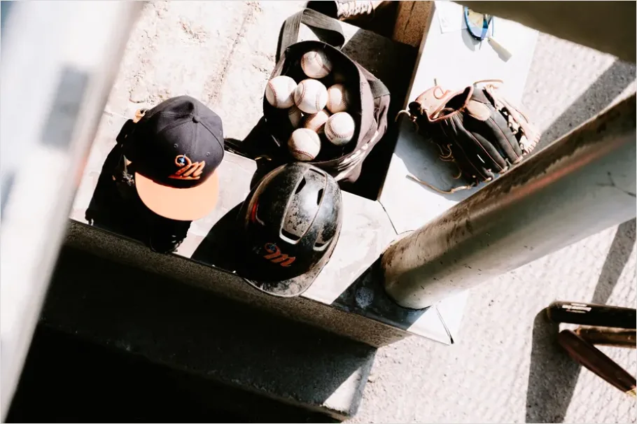 Detail Baseball Glove And Ball Number 11