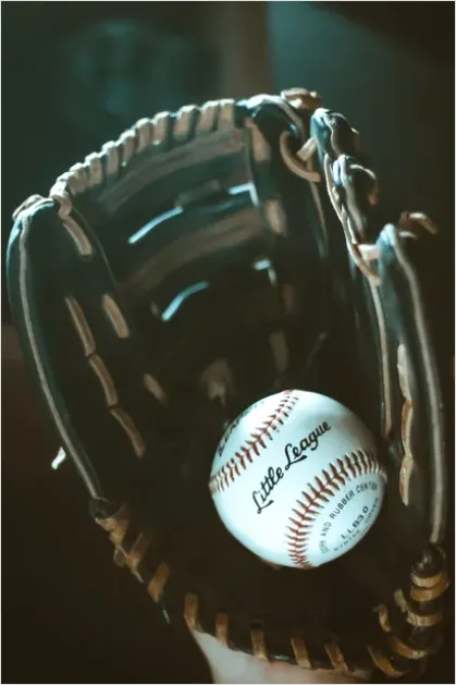 Detail Baseball Glove And Ball Number 8