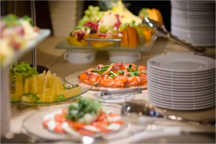 Detail Buffet Catering Setup Photo Number 5