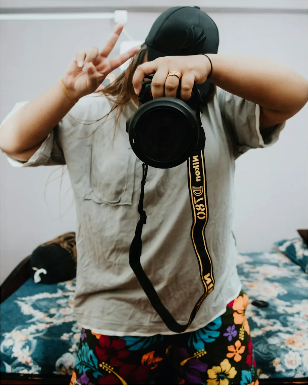 Detail Camera Strap And Lens Cap Number 11