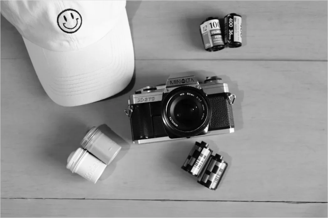 Detail Camera Strap And Lens Cap Number 14