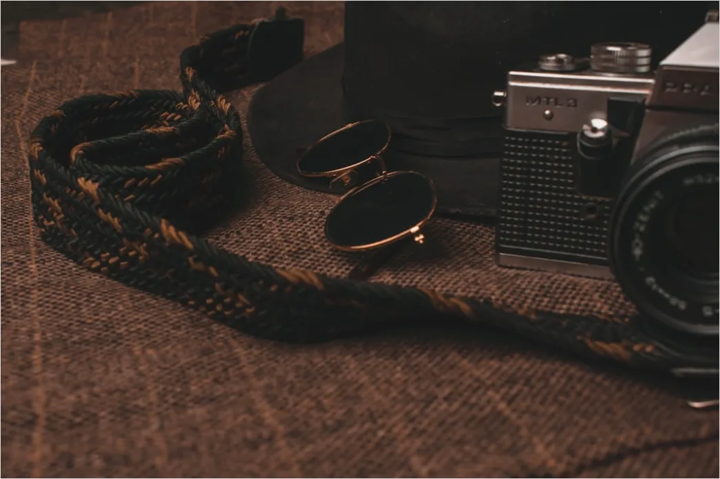 Detail Camera Strap And Lens Cap Number 15