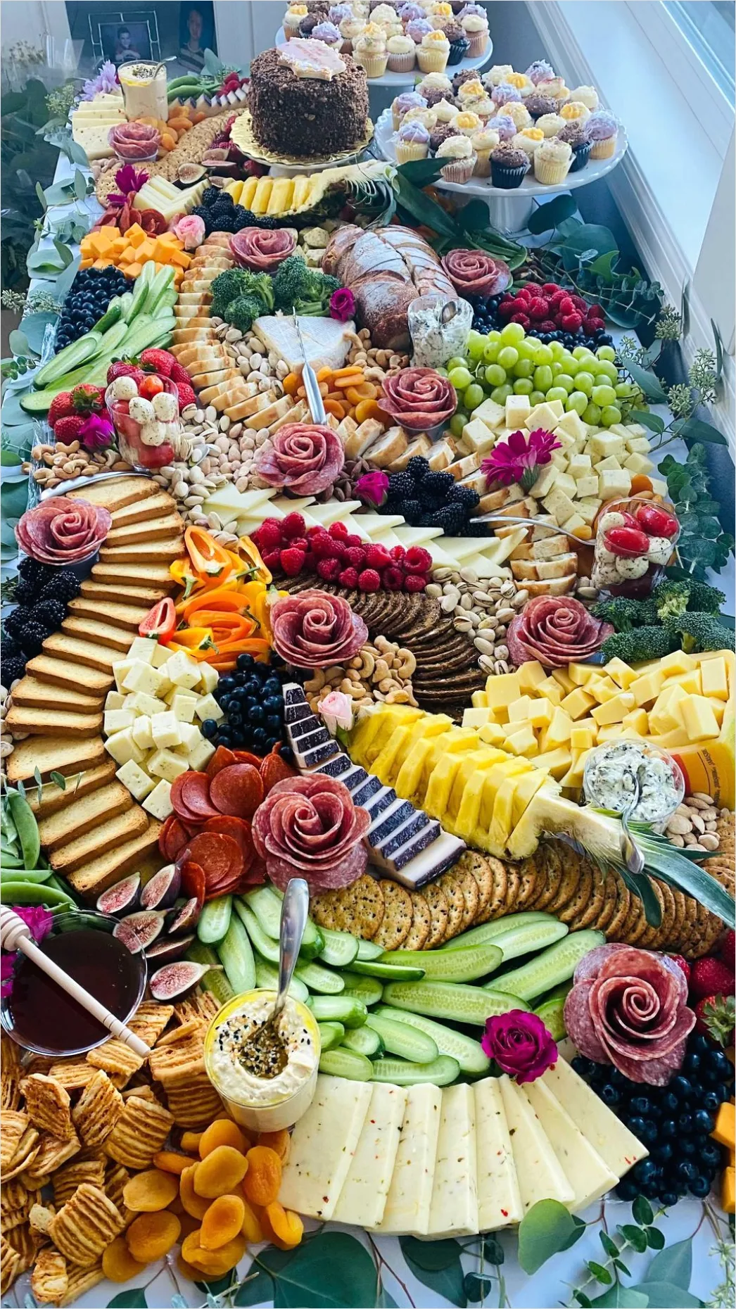 Detail Charcuterie Board Cheese And Fruit Overhead Number 10