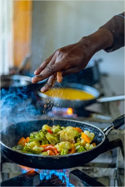 Detail Chicken Stir Fry In Skillet Steam Number 6