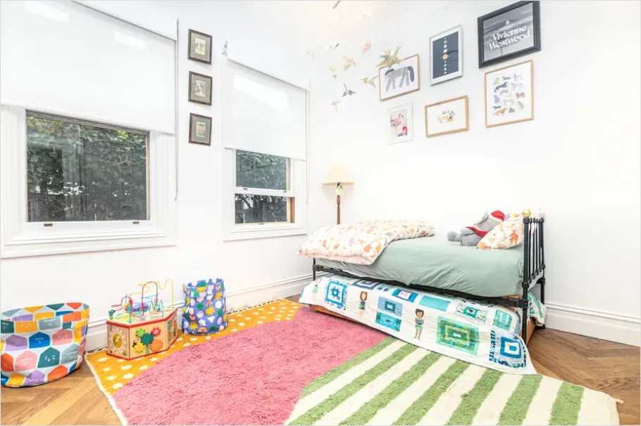 Detail Child Bedroom Tidy Storage Solutions Number 10