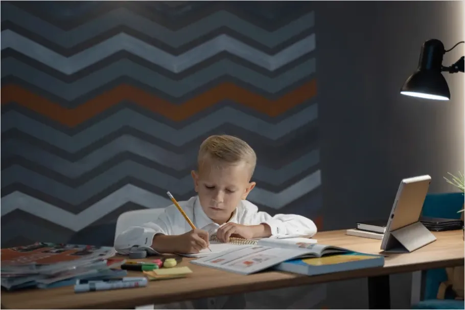 Detail Child Doing Homework At Desk Lamp Number 6