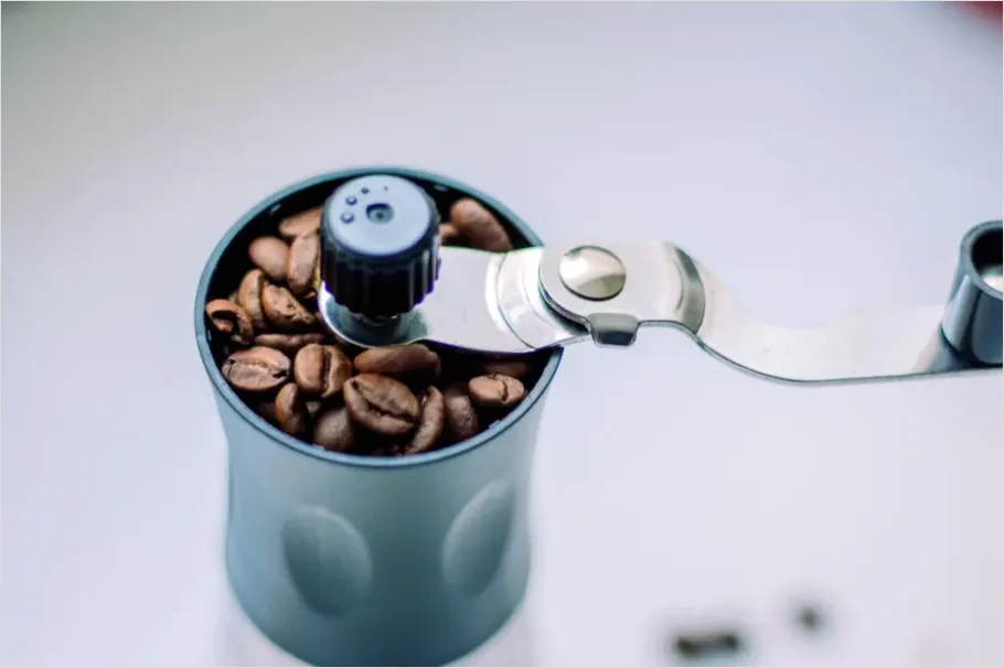 Detail Coffee Grinder And Beans Number 11
