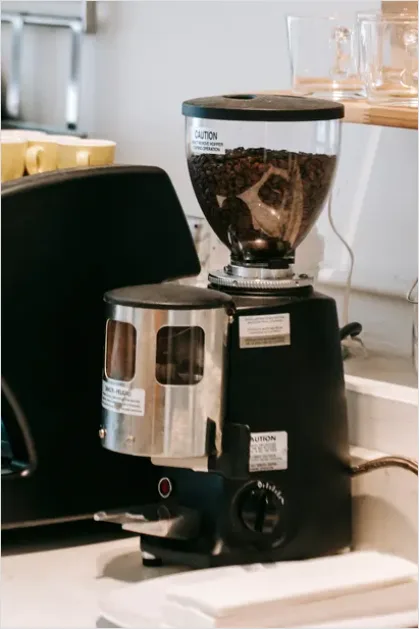 Detail Coffee Grinder And Beans Number 4
