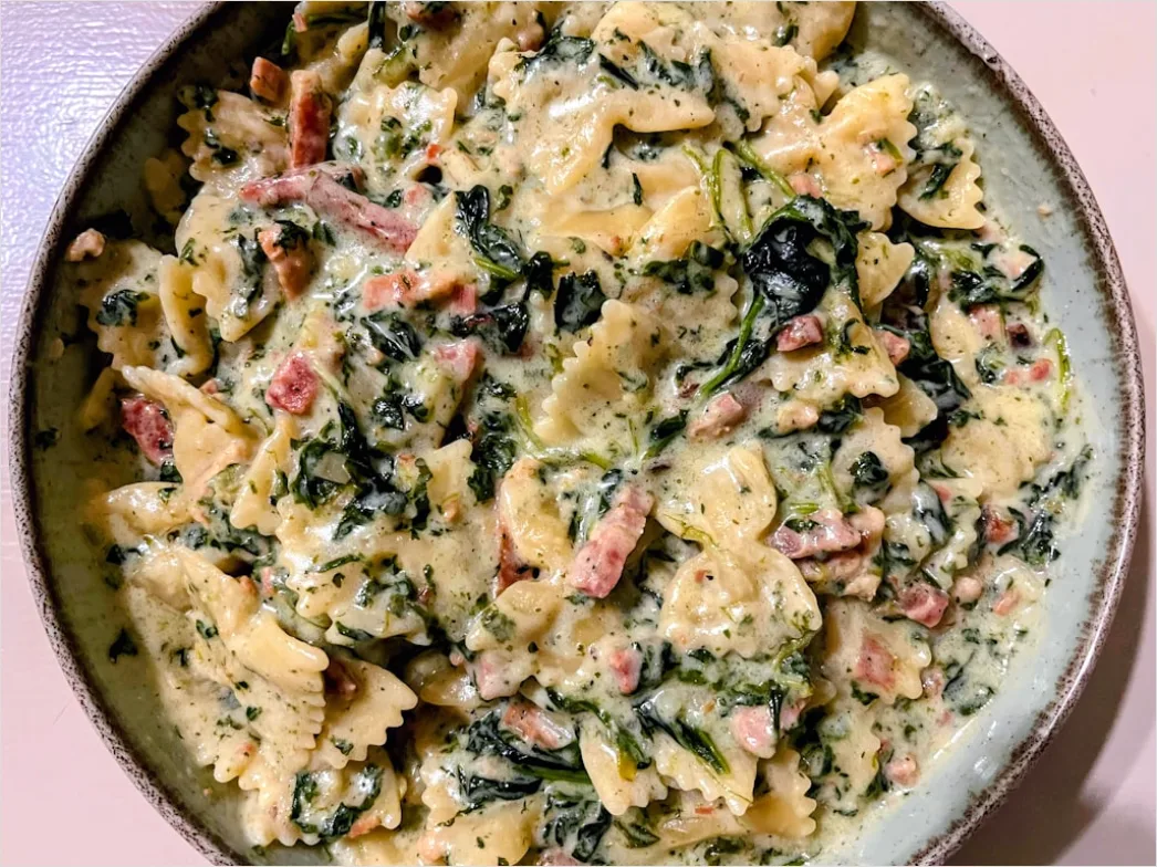 Detail Comfort Food Mac And Cheese Creamy Number 12