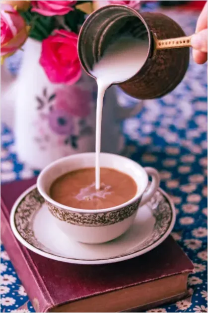 Detail Dairy Free Coffee Creamer Pour Close Up Number 8