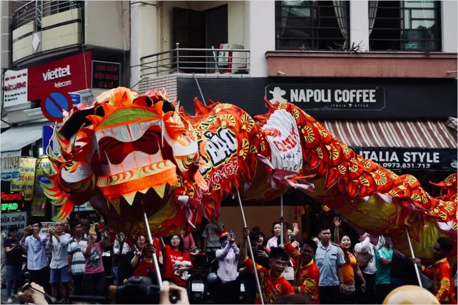 Detail Dragon Dance Street Festival Performance Number 9