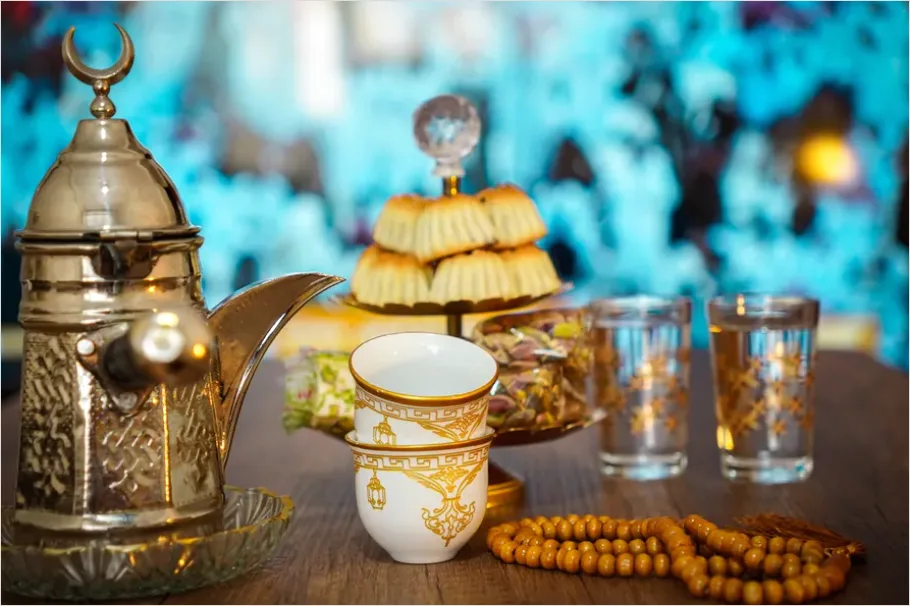 Detail Eid Al Fitr Family Gathering Sweets Table Number 15