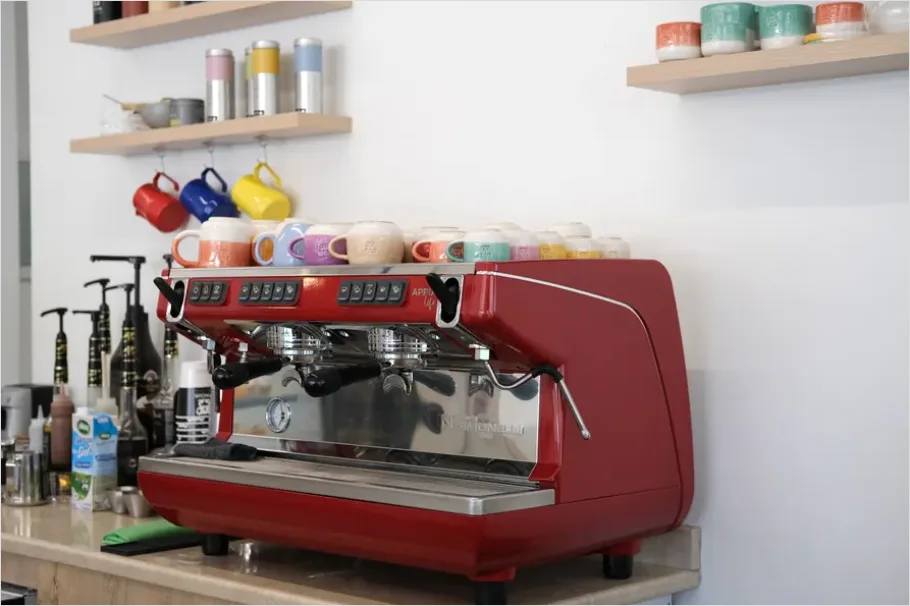 Detail Espresso Machine On Counter Number 11