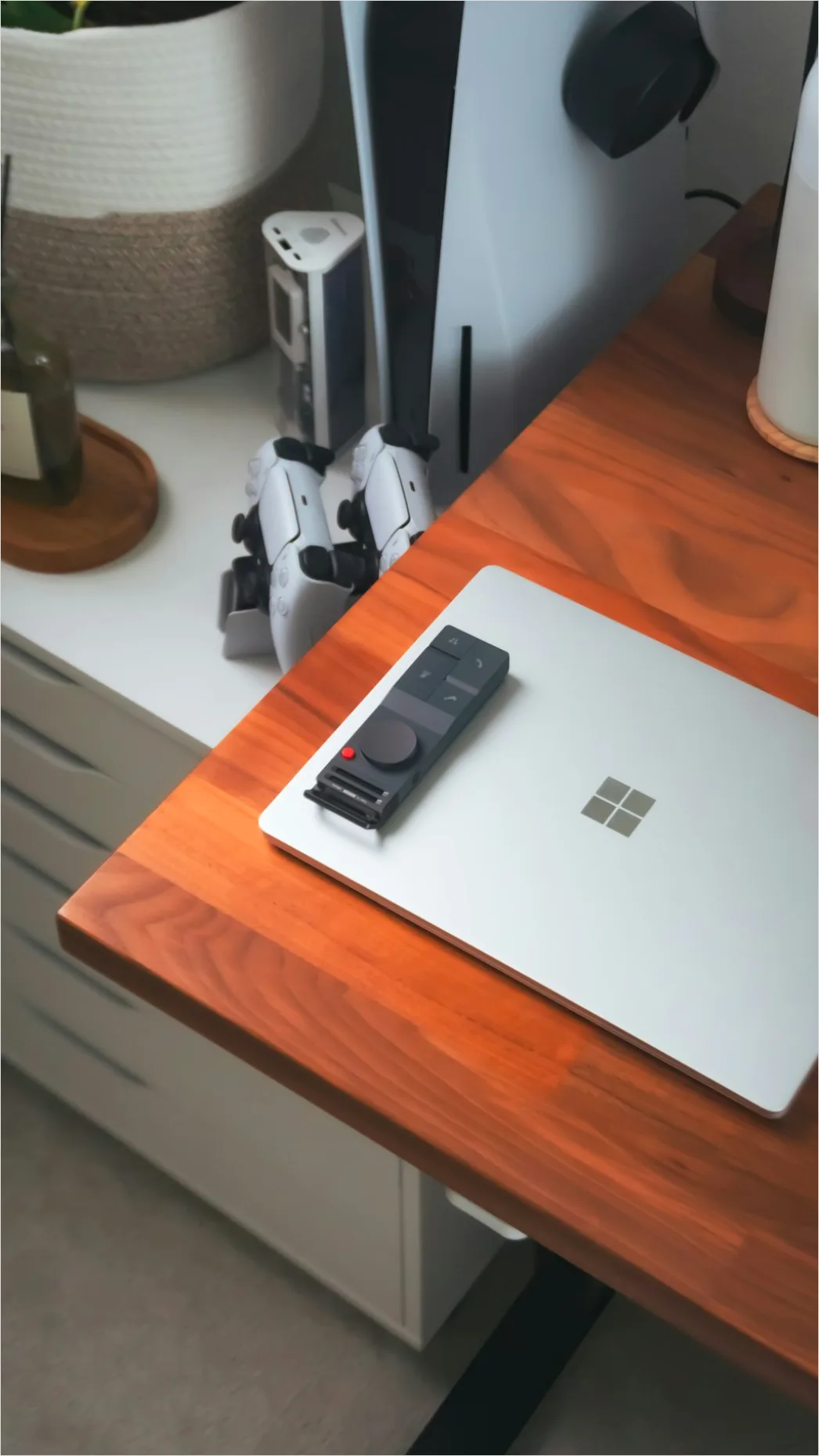 Detail External Hard Drive On Desk Number 12