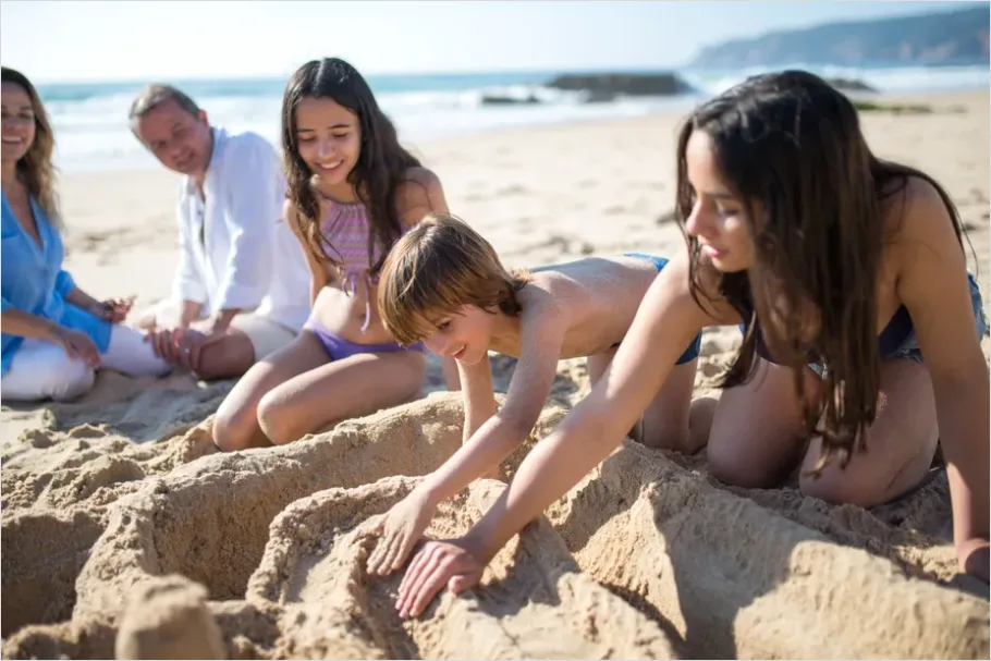 Detail Family Beach Day Sandcastle Building Number 2