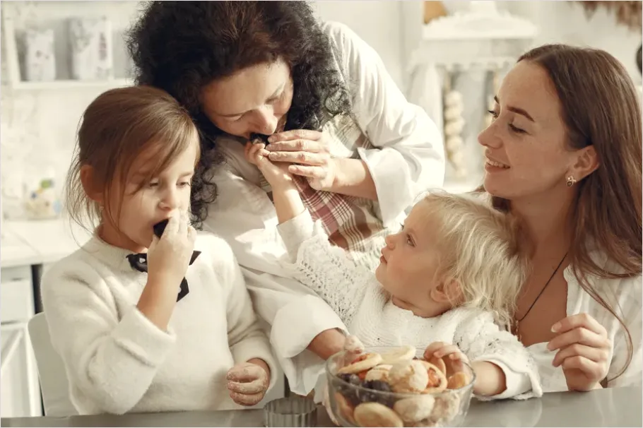 Detail Family Cooking Together Kitchen Lifestyle Number 12