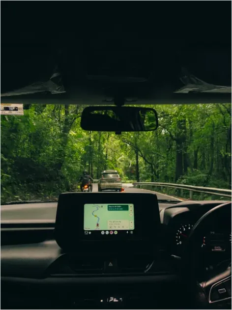 Detail Family Road Trip Car Interior View Number 4