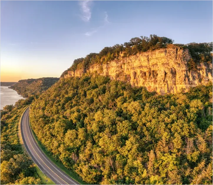 Detail Family Road Trip Scenic Overlook View Number 10