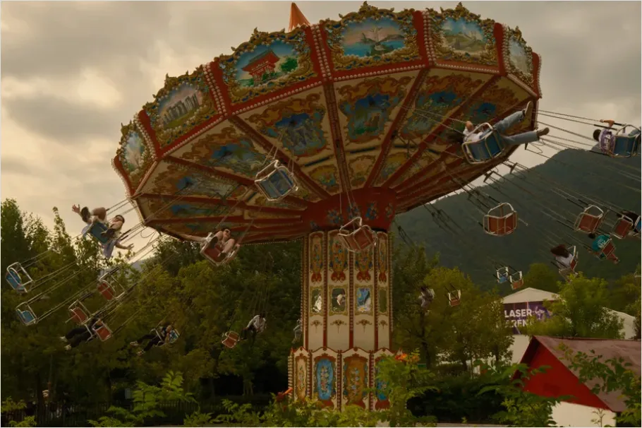 Detail Family Theme Park Ride Excitement Candid Number 12