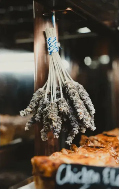 Detail Fresh Herbs Bundle Tied String Number 2