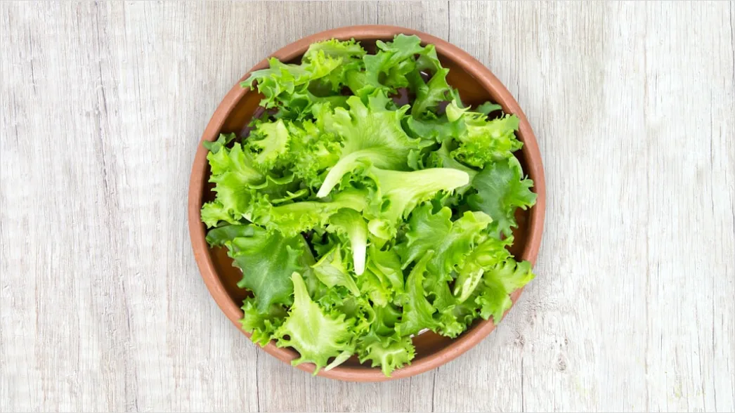 Detail Fresh Salad Bowl Wooden Table Overhead Number 3
