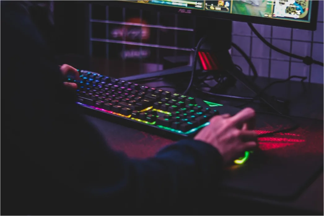 Detail Gaming Keyboard Rgb Lights Number 3