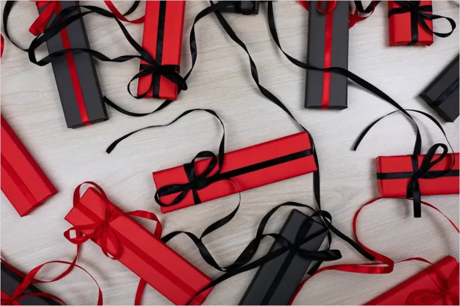 Detail Gift Box With Ribbon Number 16