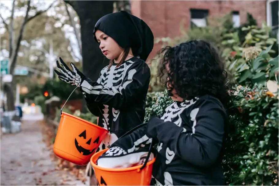 Detail Halloween Costume Kids Trick Or Treat Number 13