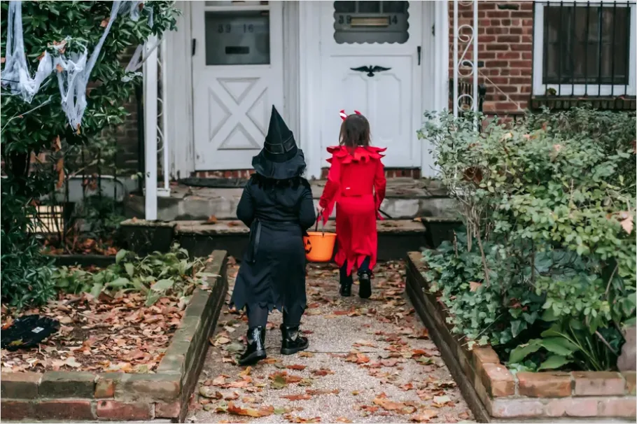 Detail Halloween Costume Kids Trick Or Treat Number 7