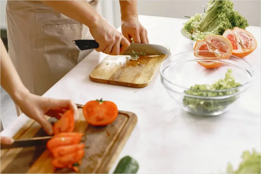 Detail Healthy Family Meal Prep Cutting Vegetables Number 11