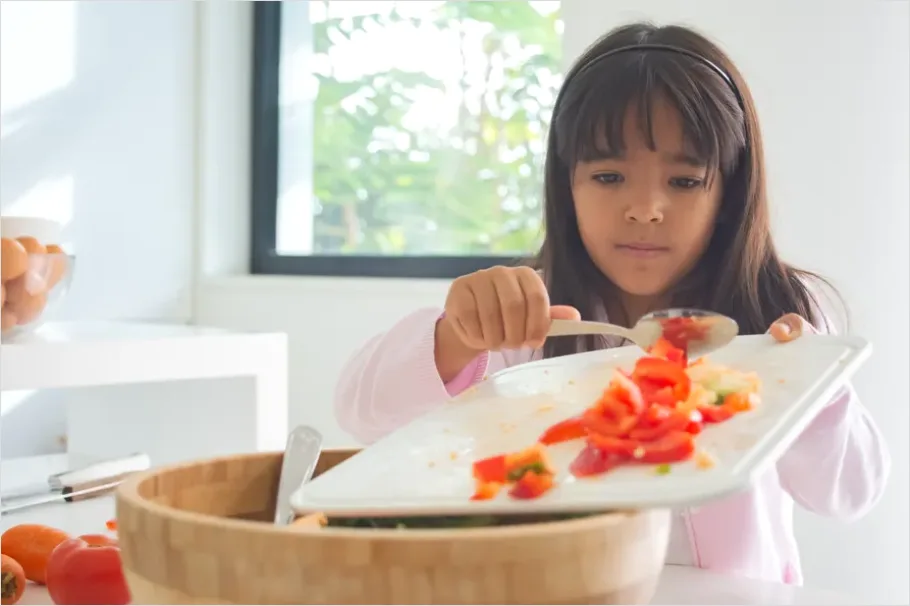 Detail Healthy Family Meal Prep Cutting Vegetables Number 16