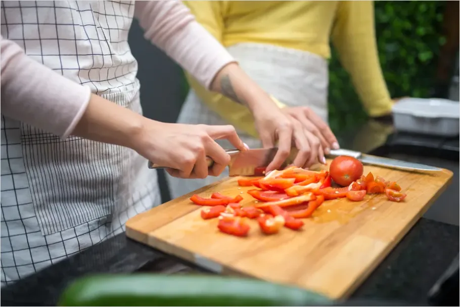 Detail Healthy Family Meal Prep Cutting Vegetables Number 6